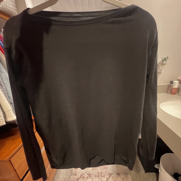 lulu lemon long sleeve black shirt - Picture 3 of 3